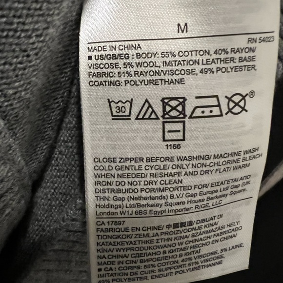 Banana Republic Oversized Cardigan - Picture 4 of 4